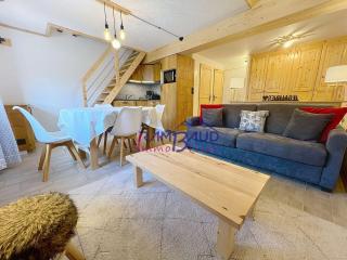 Duplex 3 pièces - 6 pers - Pied de piste - Parking couvert - WiFi - FR-1-854-49 - 0