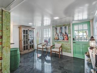 Beach Daze Lower - 2