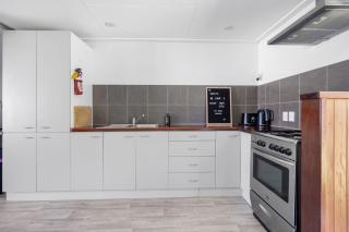 Self-contained Studio close to Kensington Park - 2