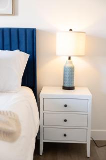 Chic & Cozy Condo in Manhattan with Free Parking & WiFi - 3