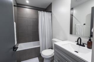 Steps from Aggieville - Fun Manhattan Stay - 5