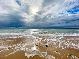 Banksia Waterfront Beachhouse - 8