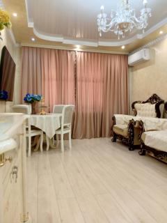 3 Rooms of the Sun Almaty Center Apartment - 9