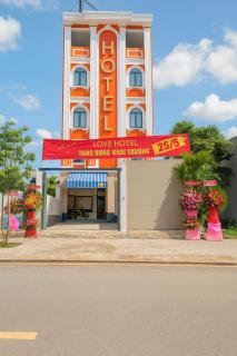 Love Hotel Hóc Môn - 0