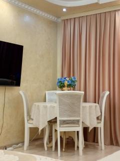 3 Rooms of the Sun Almaty Center Apartment - 7