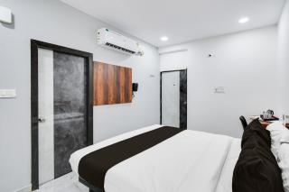 Collection O Kachiguda Bus Terminal Hyderabad - 8