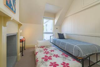 Cosy Glebe Cottage - Stroll to Central Hobart - 2