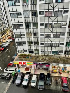 AYAAN Highland Escape with PS4 gaming and Netflix at Cameron Highland - 5