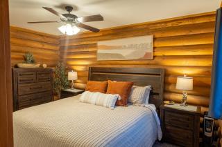 Cabin with Views Near Zion and Bryce - 7