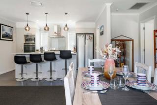 Hamurana Hotspot - Walk to the Lake & Golf Course - 5