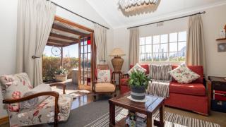 Seven Oaks Vineyard Cottages - 8