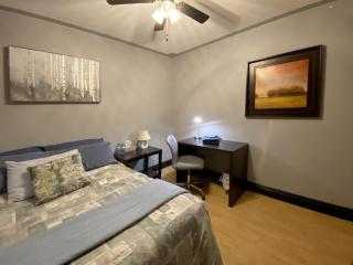 Spacious & Practical 4 Bed Home - Sudbury - 5