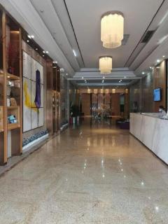 Lavande Hotel·Huizhou Zhongkai - 1