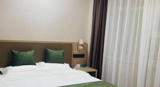 GreenTree Inn Express Xuzhou Pizhou Tiefu Town Bus station. - 1