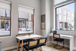 TWO Spacious CozySuites OTR Downtown #23 - 1