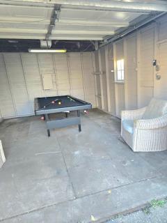 Pinkston Gardens - 8