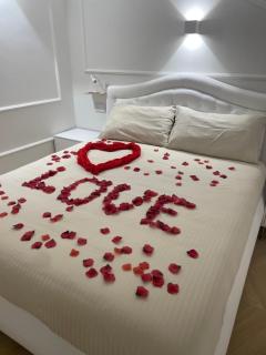 Camilla Luxury Home - 9