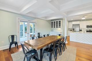 AV15-42: 15 42nd Avenue - 5