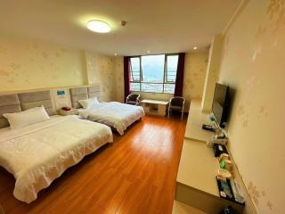 Borrman Hotel Lipu Central Plaza - 5