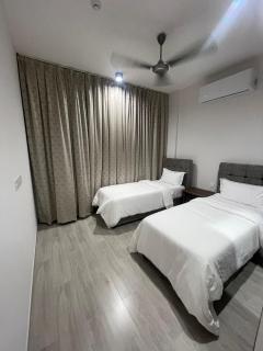 Luxurious 3BR Apartments at Salalah - 3