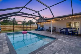 Silver Palm Retreat - 9