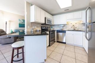 Phoenix X 805 condo - 6