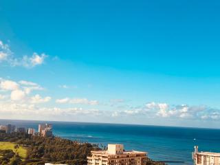 Newly renovated luxury, modern style Waikiki Sunset Hotel Ocean view Freeparking - 7