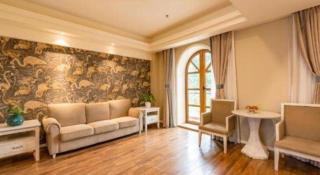 Beijng Chestnut Valley Hotel - 4