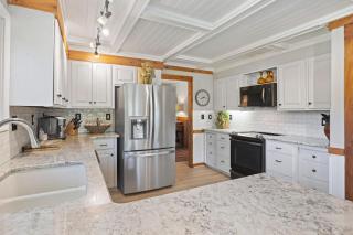 WW2403: 2403 Waterway Blvd. - 9