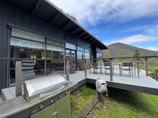 Sunset View House - 1