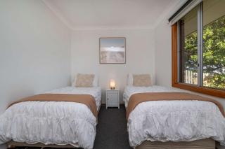 Busselton Beach Haven Family Escape - 5