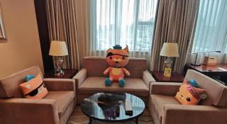 Grand Soluxe Zhongyou Hotel Shenzhen - 1