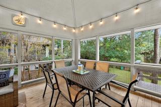 BH08: 8 Bufflehead - 9