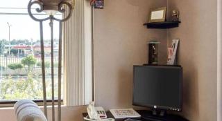 Econo Lodge Grenada - 5