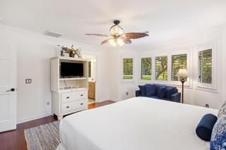 PV115: 115 Pleasant Valley - 6