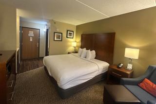 Wingate by Wyndham Pittsburgh West Mifflin - 2