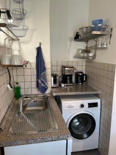 Apartment im Hinterhaus - 2