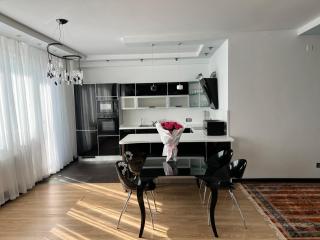 Nurly Tau 3-bedroom with Views - 0