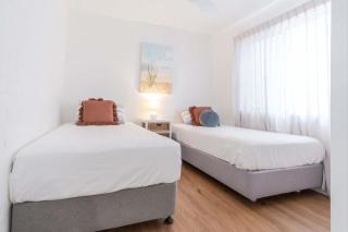 Top of Alex Heads Ocean views & breezes all day - 3