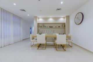 Grand 4BR Villa with Majestic Mountain and Sea Views, Assistant Room, and Private Pool, Just a Few Minutes Drive from Fujairah Finest Beaches and Camping Sites, Al Dana Island, Fujairah by Deluxe Holiday Homes - 1