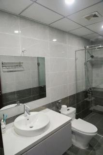 Căn hộ 3 ngủ GoldTower - 9