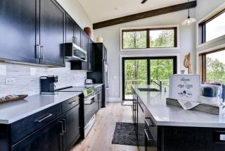 Stunning Modern Mountain Home with Wrap-Around Deck and Million-Dollar Views Near Downtown Black Mountain, NC - Lake Lure Mountain Estates - 7