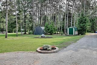 Scenic Burnt River Cottage with River Views and Outdoor Gazebo, Near Fenelon Falls and Bobcaygeon, Ontario - 3