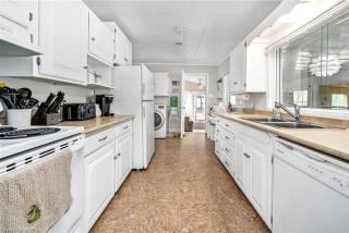 Renovated Waterfront Cottage with Stunning Crowe Lake Views, Dock & Firepit, Relaxing Retreat Near Marmora, Ontario - 7