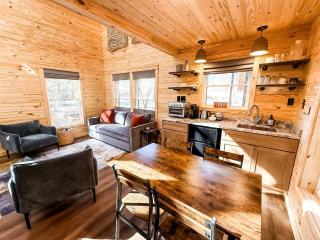 Gorgeous Modern Loft Cabin on a Working Farm by Kerrs Lake for a Unique Getaway near Henderson, North Carolina - 7