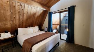 Incredible Secluded Cabin with Barrel Sauna, Fire Pit and Deck for an Unforgettable Getaway in the Finger Lakes in New York - 8