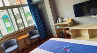 PAI Hotel Jiangyou Fangte Walmart - 4