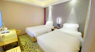 Lavande Hotel Beijing Daxing Airport Qingyuan Road Metro Station Joy City - 3
