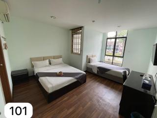 Ezzyhome Taman Molek - 7