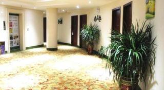 GreenTree Inn Shanghai Jiading Anting Motor City Express Hotel - 3